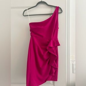 Hello Molly pink dress! One shoulder only worn once Size S/4. In great condition